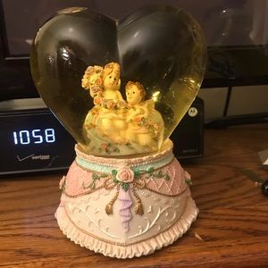 Glass Glittering Musical Angels Decoration.